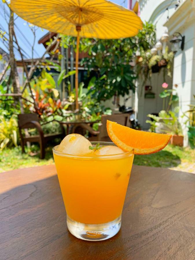 艾丽邦精品酒店 清邁 外观 照片